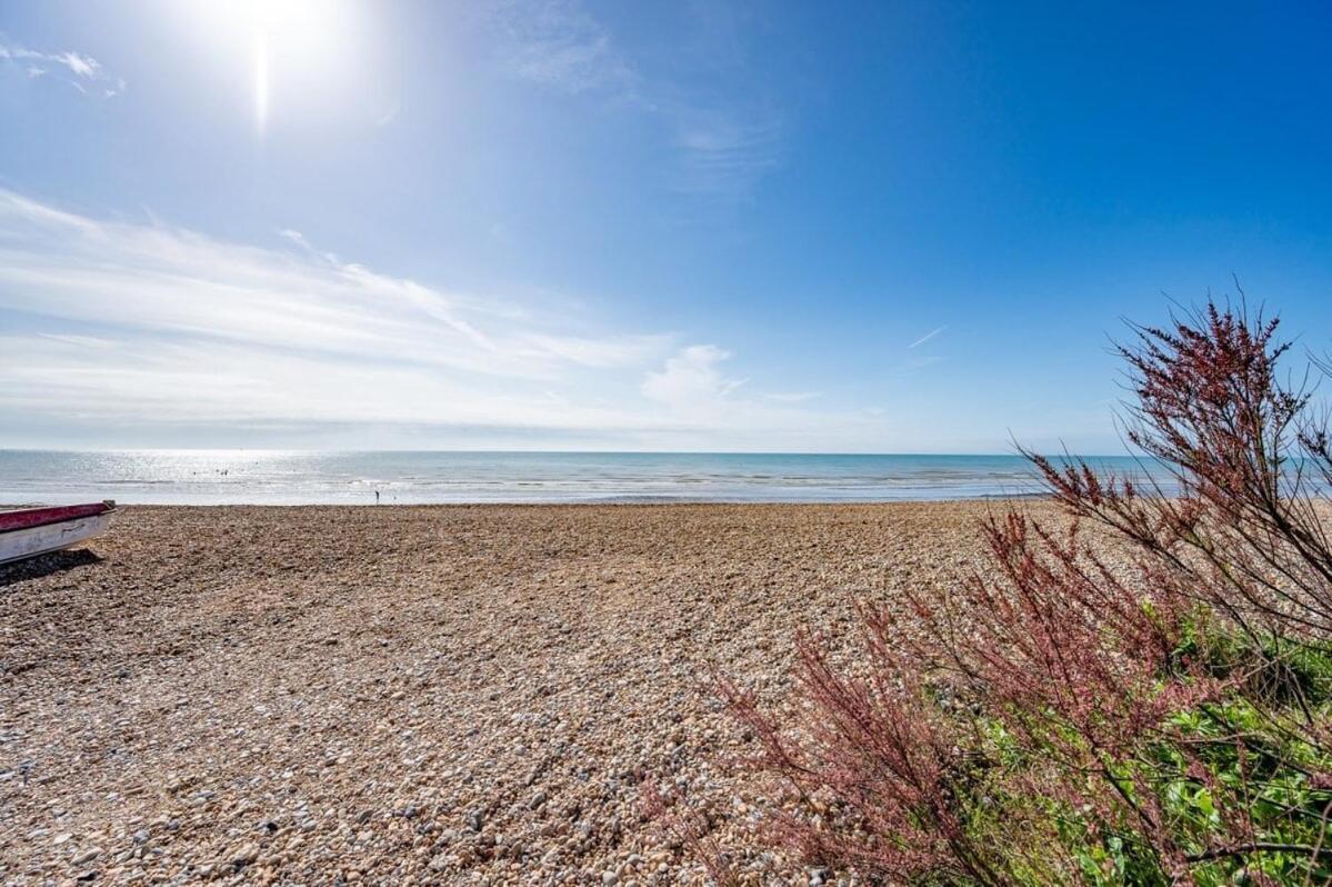 Escape To Paradise At Pevensey Bay Holiday Park 13 Woodland Walk Villa Exterior foto